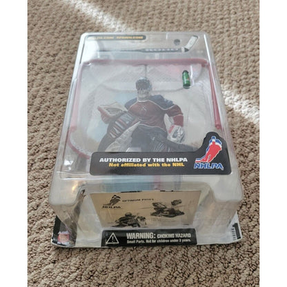 2000 McFarlane Sports Picks Series 1 Action Figure Patrick Roy (Avalanche)