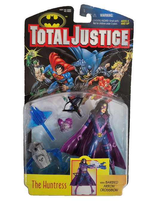 DC Universe - Total Justice Series : The Huntress w/Barbed Arrow Crossbow