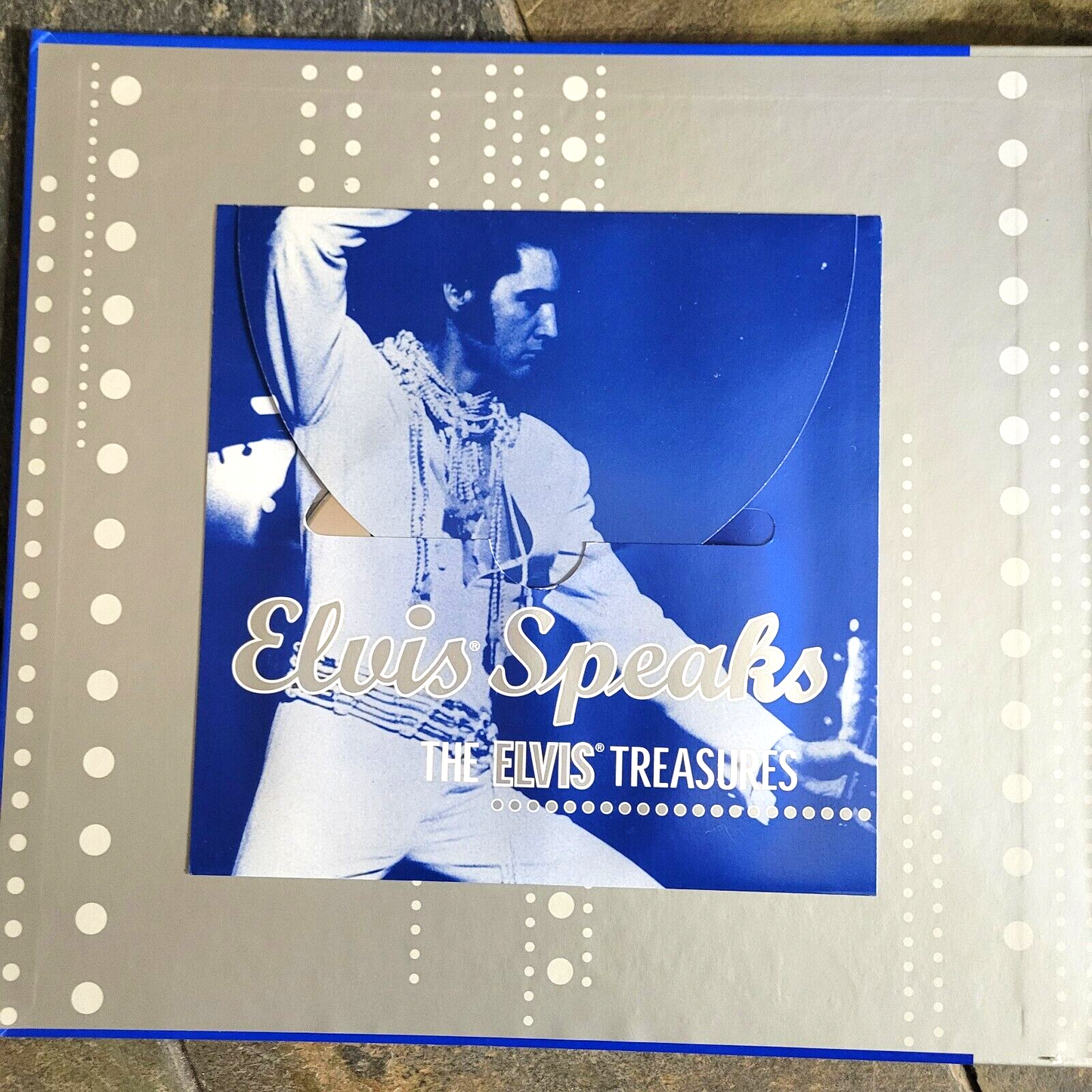 The Elvis Tresures : Includes Elvis Speaks CD replica ticket stubs calendars