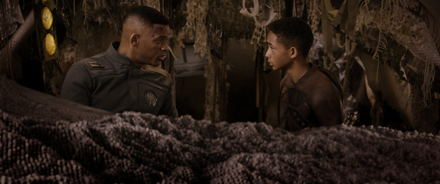 After Earth [Blu-ray + DVD]