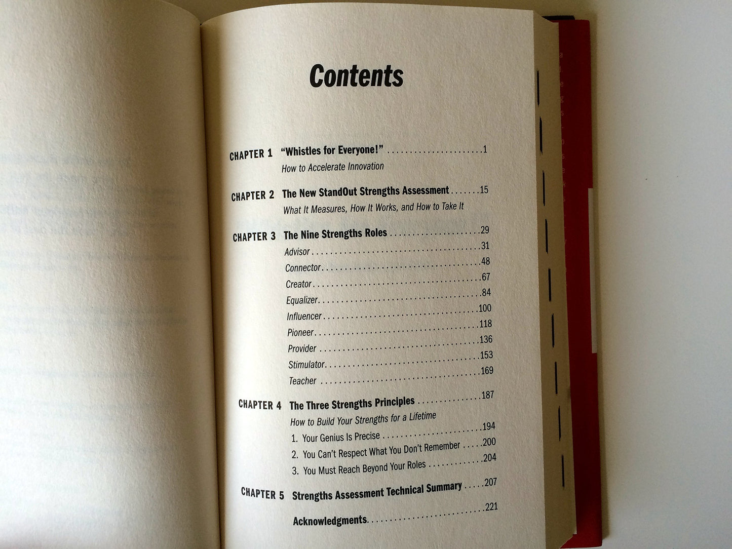 StandOut: The Groundbreaking New Strengths Assessment from the Leader of the Strengths Revolution Buckingham, Marcus
