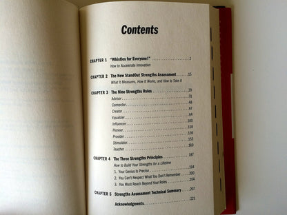 StandOut: The Groundbreaking New Strengths Assessment from the Leader of the Strengths Revolution Buckingham, Marcus