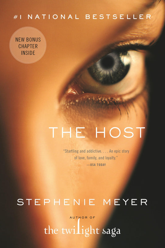 The Host: A Novel [Paperback] Stephenie Meyer