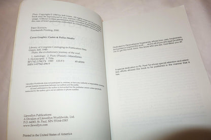 Pluto: The Evolutionary Journey of the Soul, Volume 1 (Llewellyn Modern Astrology Library)