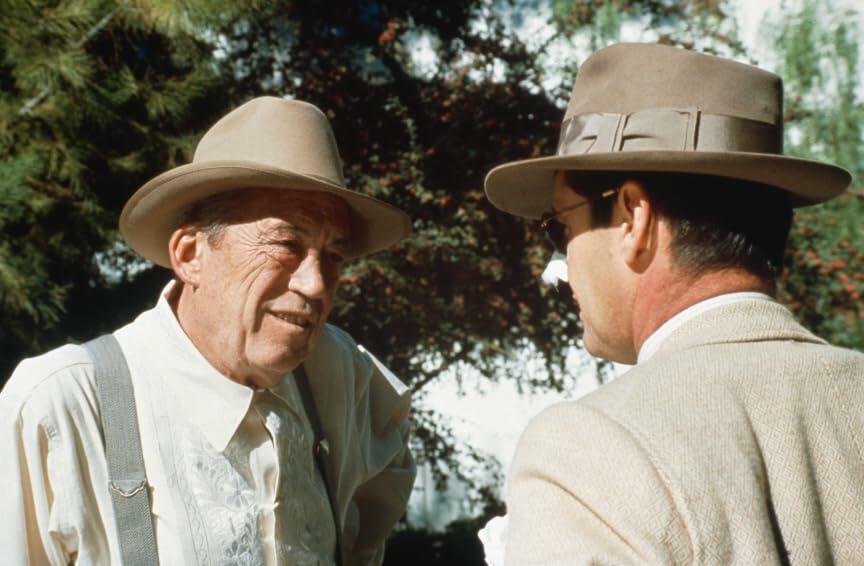 Paramount Presents: Chinatown [4K UHD] + The Two Jakes [Blu-Ray]