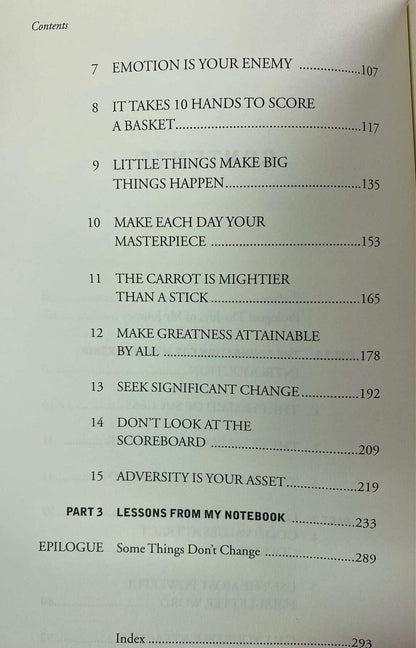 Wooden on Leadership: How to Create a Winning Organization ; John Wooden