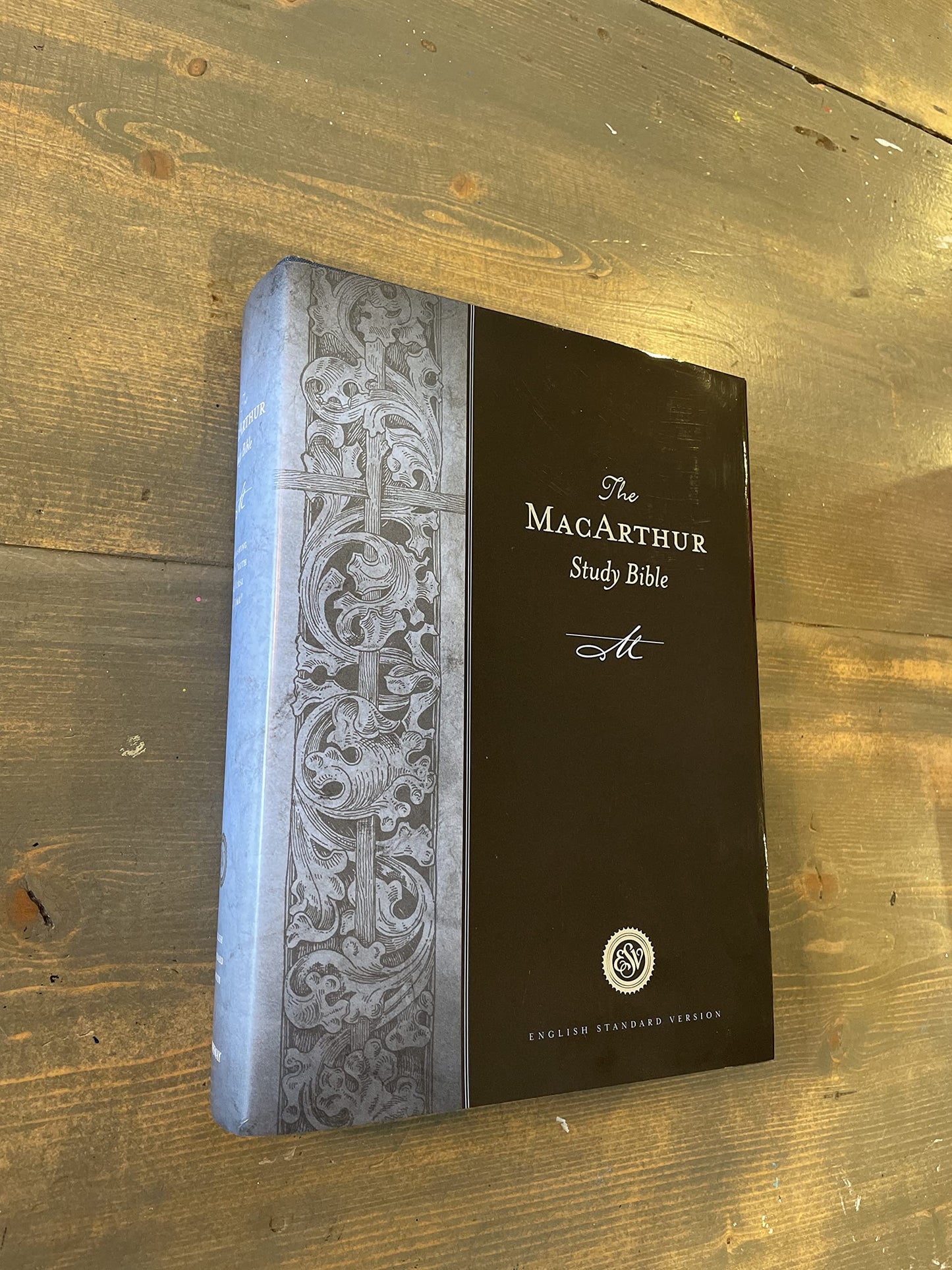 The MacArthur Study Bible: English Standard Version